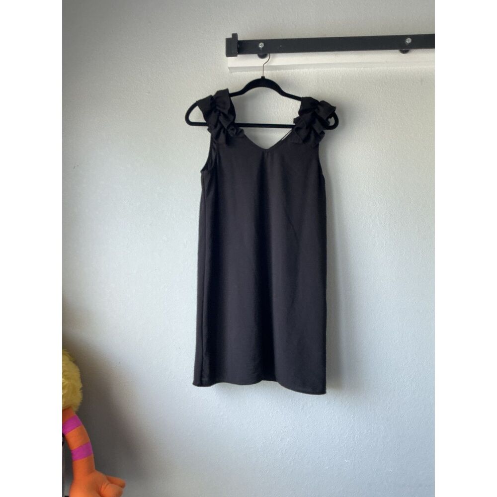 Black Ruffle Shoulder Shift Dress Mini Sleeveless V Neck Fits S/M